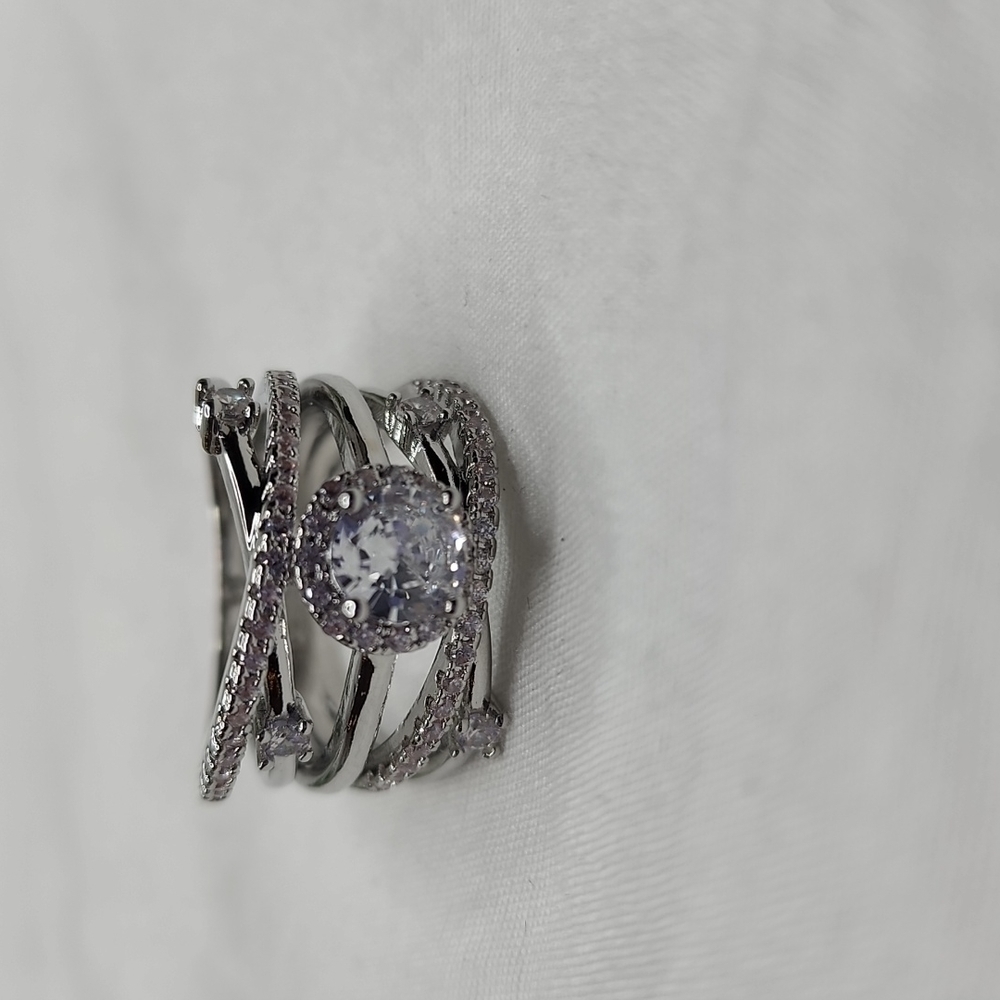 INFINITY DIAMOND RING🎄 - Picture 6 of 11